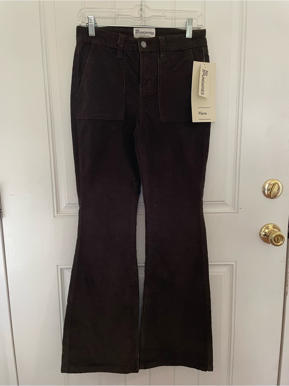 NWT No Boundaries Corduroy Flared Jeans Chocolate Brown Porkchop Flare